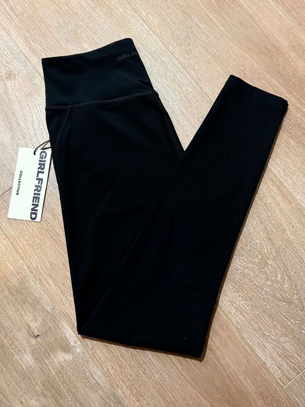 NWT $108 Girlfriend Collective Black Compressive High-Rise Legging 28" M